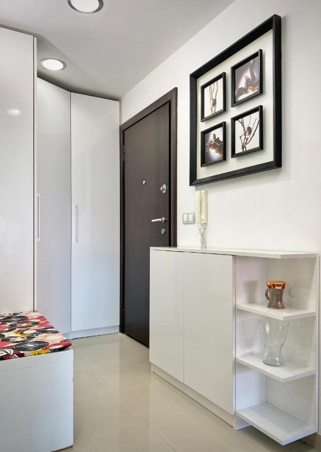 Entire Apartment For 4 Guests In Sófia Exterior foto